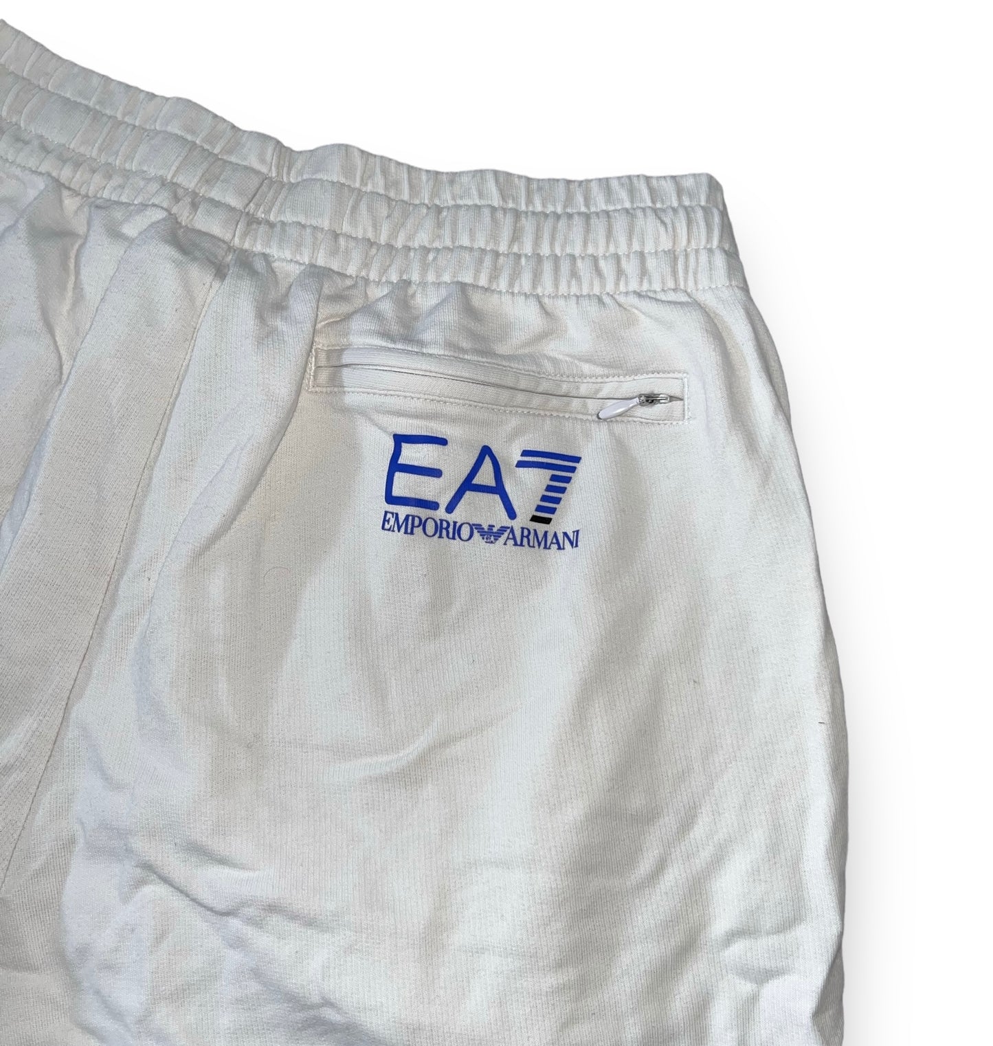 EA7 Shorts