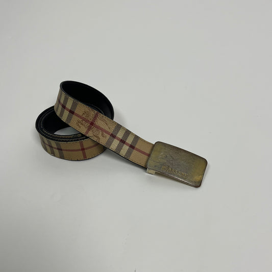 Burberry Nova Check Gürtel