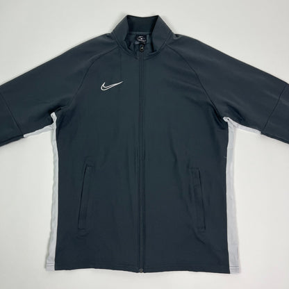 Nike Trackjacket L