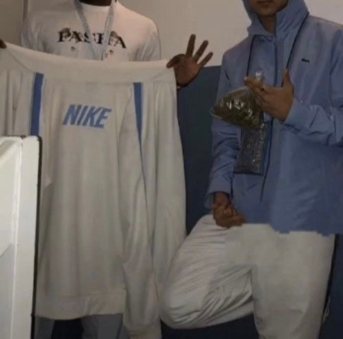 Lacoste windbreaker babyblau