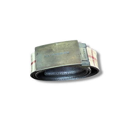 Burberry Novacheck belt