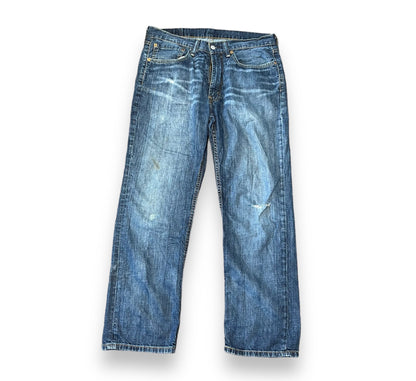 Levi’s baggy jeans